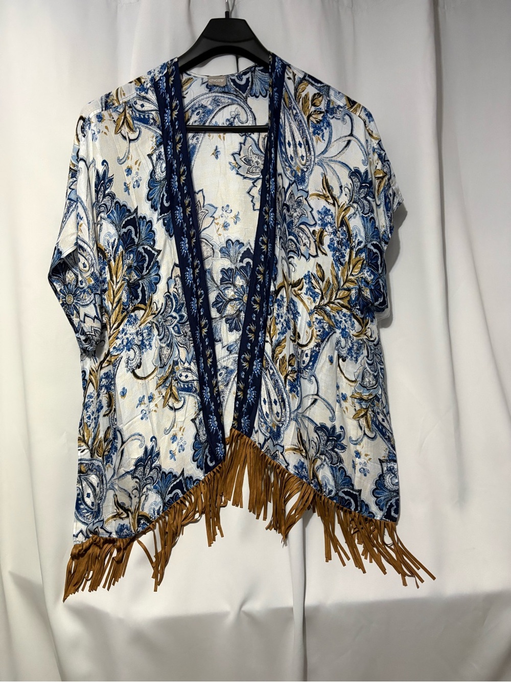 Chico's Blue, White & Tan Paisley Fringe Kimono